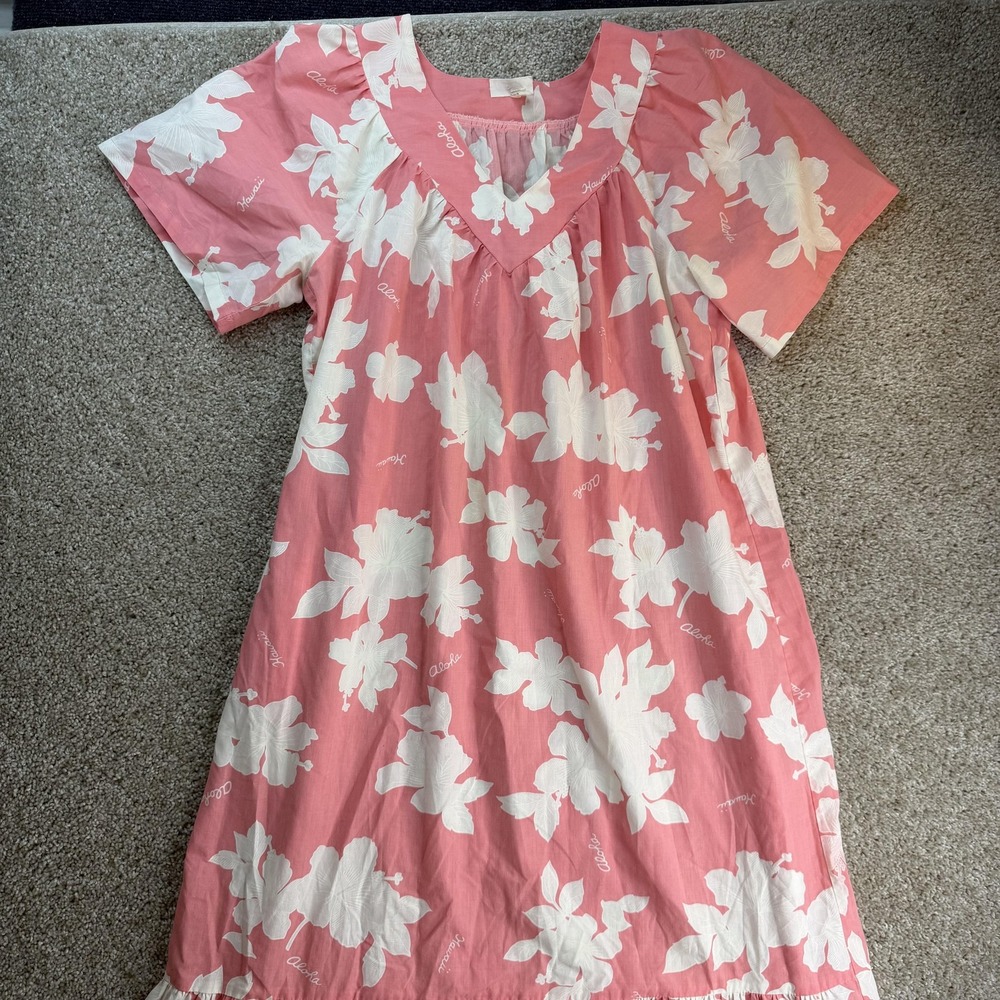 Vintage Aikane Hawaii Dress Womens M Pink Floral Short Sleeve V-Neck Ruffle